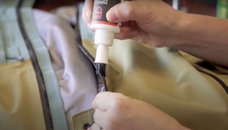How to Clean + Lubricate Your Zipper