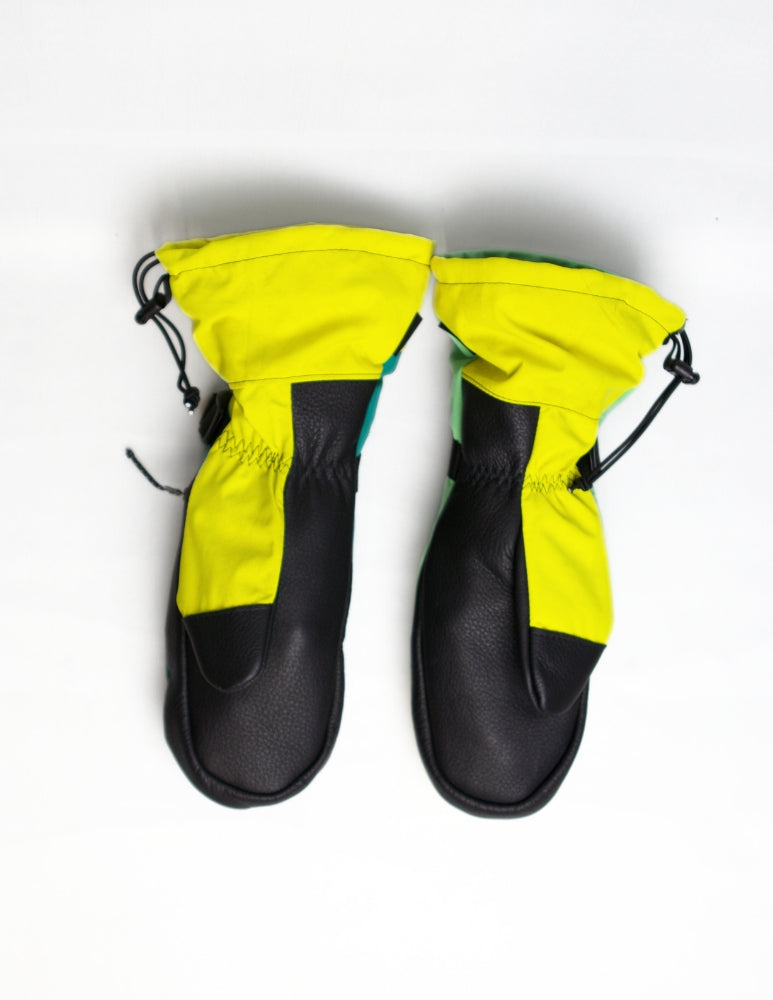 S Ponderosa Stasher Mitt