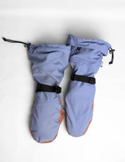 L Bachelor Blue Mitt