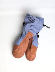 L Bachelor Blue Mitt