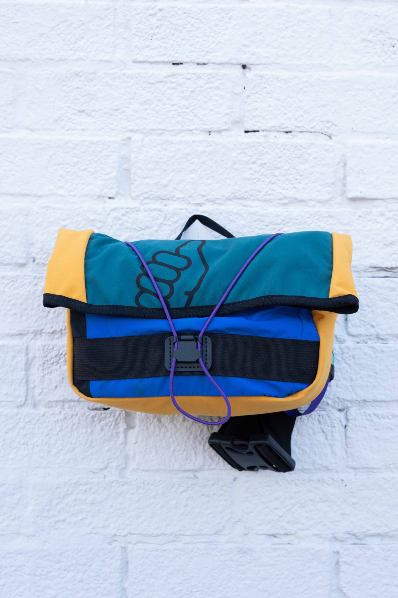 [AFTERLIFE] Upcycled Thumbs Up Adventure Pack
